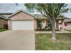 LSE-House, Traditional - Fort Worth, TX 3705 Sapphire St