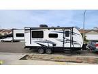 2019 Keystone Outback Ultra-Lite 210URS 23ft