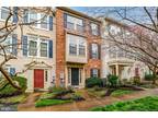 946 Harrison Circle, Alexandria, VA 22304