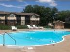 Keeneland Downs Apartments - 8 N Keene Street - Columbia, MO Apartments for Rent