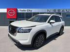 2024 Nissan Pathfinder White, new