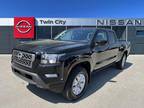 2024 Nissan frontier Black, new