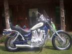 Suzuki 1400 Intruder motorcycle FOR SALE 1997