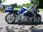 2000 suzuki GSX1300R Blue