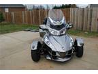 2012 Can-Am RT-S WITH BRAND NEW NEVER USED ULTIMATE TRAILER≥