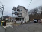 Flat For Rent In Waterbury, Connecticut