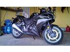 2011 Honda CBR250R Excellent Condition and very low miles