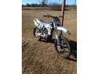 2003 yzf 250! Great bike