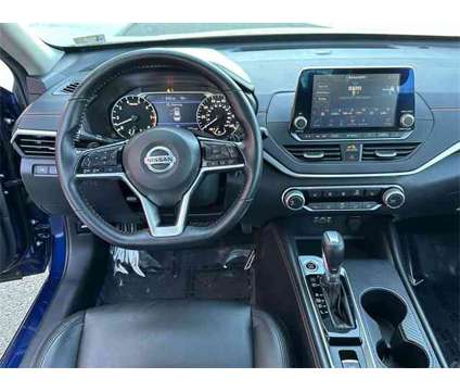 2020 Nissan Altima 2.5 SR is a Blue 2020 Nissan Altima 2.5 SR Sedan in Fairfax VA