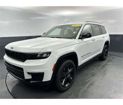 2023 Jeep Grand Cherokee L Limited is a White 2023 Jeep grand cherokee Limited SUV in Daphne AL