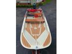 1989 Boston Whaler Classic 15' Striper