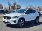 2024 Volvo XC40 B5 Plus Dark Theme