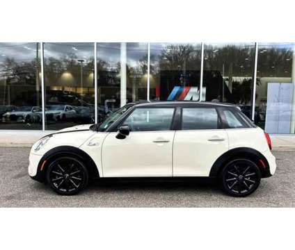 2021 MINI Hardtop Cooper S is a White 2021 Mini Hardtop Cooper Hatchback in Bay Shore NY