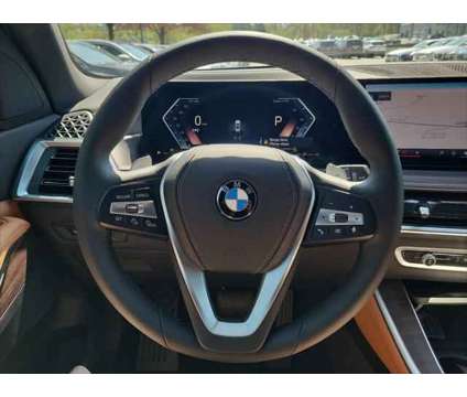 2025 BMW X5 xDrive40i is a White 2025 BMW X5 3.0si SUV in Newton NJ