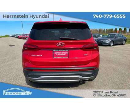 2022 Hyundai Santa Fe SE is a Red 2022 Hyundai Santa Fe SE SUV in Chillicothe OH