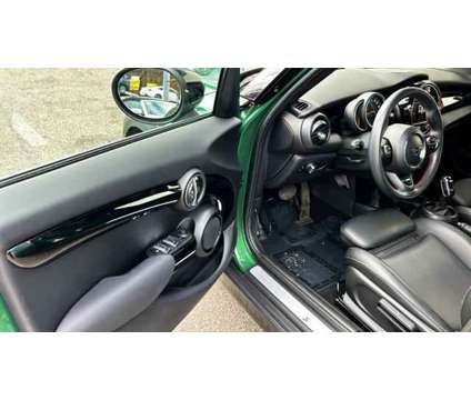 2021 MINI Hardtop Cooper S is a Green 2021 Mini Hardtop Cooper Hatchback in Bay Shore NY