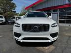 2022 Volvo XC90 Momentum