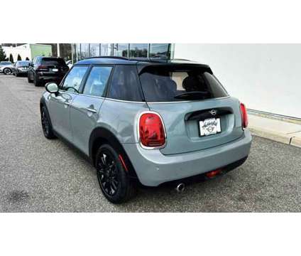 2021 MINI Hardtop Cooper is a Grey 2021 Mini Hardtop Cooper Hatchback in Bay Shore NY