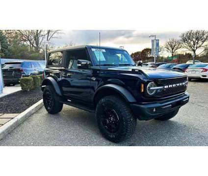 2021 Ford Bronco Badlands is a Blue 2021 Ford Bronco SUV in Bay Shore NY