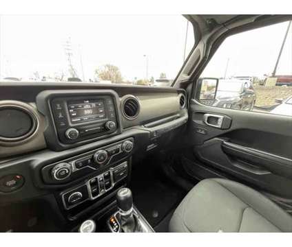 2019 Jeep Wrangler Unlimited Sport S 4x4 is a Grey 2019 Jeep Wrangler Unlimited Sport SUV in Utica NY