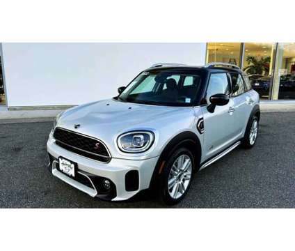 2022 MINI Countryman Cooper S is a Silver, White 2022 Mini Countryman Cooper Station Wagon in Bay Shore NY