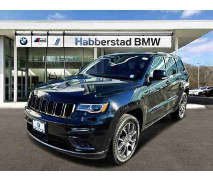 2021 Jeep Grand Cherokee High Altitude 4X4 is a Black 2021 Jeep grand cherokee High Altitude SUV in Bay Shore NY
