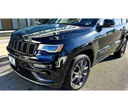 2021 Jeep Grand Cherokee High Altitude 4X4 is a Black 2021 Jeep grand cherokee High Altitude SUV in Bay Shore NY