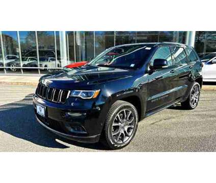 2021 Jeep Grand Cherokee High Altitude 4X4 is a Black 2021 Jeep grand cherokee High Altitude SUV in Bay Shore NY