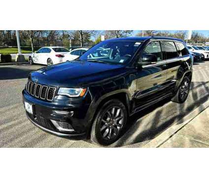 2021 Jeep Grand Cherokee High Altitude 4X4 is a Black 2021 Jeep grand cherokee High Altitude SUV in Bay Shore NY