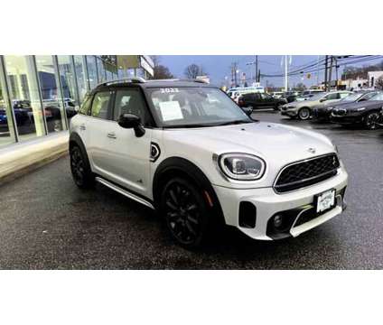 2022 MINI Countryman Cooper S is a Silver, White 2022 Mini Countryman Cooper Station Wagon in Bay Shore NY