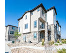 Beautifully-Constructed Townhome in Castle Rock-1556 Castle Creek Circle