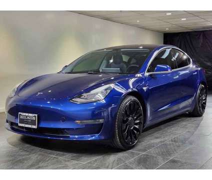 2018 Tesla Model 3 for sale is a Blue 2018 Tesla Model 3 Car for Sale in Rolling Meadows IL