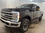 used 2023 Ford Super Duty F-250 Lariat 4D Crew Cab