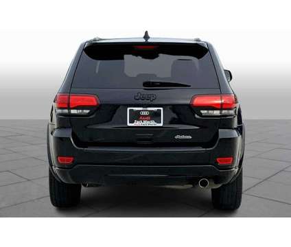 2019UsedJeepUsedGrand CherokeeUsed4x2 is a Black 2019 Jeep grand cherokee Car for Sale in Benbrook TX