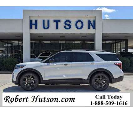 2024 Ford Explorer ST-Line is a White 2024 Ford Explorer Car for Sale in Moultrie GA