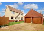 4 bedroom detached house for sale in Wellington Close, Chedburgh, IP29
