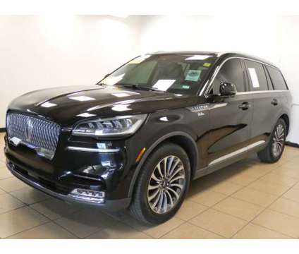 2020 Lincoln Aviator Reserve is a Black 2020 Lincoln Aviator Car for Sale in Saint Louis MO