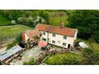 4 bed property for sale in Daisy Green Lane, IP23, Eye