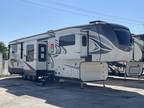 2019 Jayco North Point 385THWS