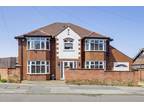 Melbury Road, Woodthorpe NG5 7 bed detached house for sale -