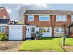 Capel Close Bromley BR2 3 bed semi-detached house to rent - £2,250 pcm (£519