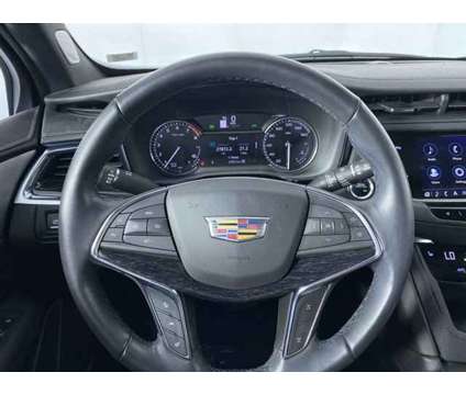 2021 Cadillac XT5 AWD Premium Luxury is a 2021 Cadillac XT5 Car for Sale in Ballwin MO