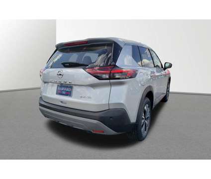 2021 Nissan Rogue SV is a Silver 2021 Nissan Rogue SV Car for Sale in Harvard IL