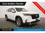 2025 Honda Pilot Silver|White, 12 miles