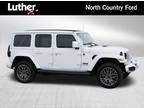 2022 Jeep Wrangler White, 27K miles