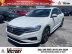 Used 2022 Volkswagen Passat for sale.