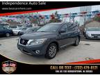 Used 2014 Nissan Pathfinder for sale.