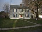 Home For Rent In West Hartford, Connecticut