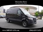 2024 Mercedes-Benz Sprinter Black, new