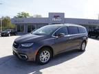 2022 Chrysler Pacifica Gray, 72K miles